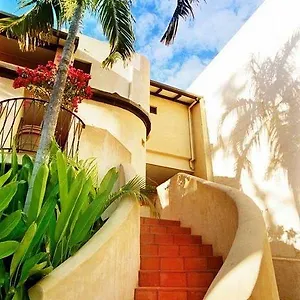 https://villa-san-michele.queenslandhotels.net