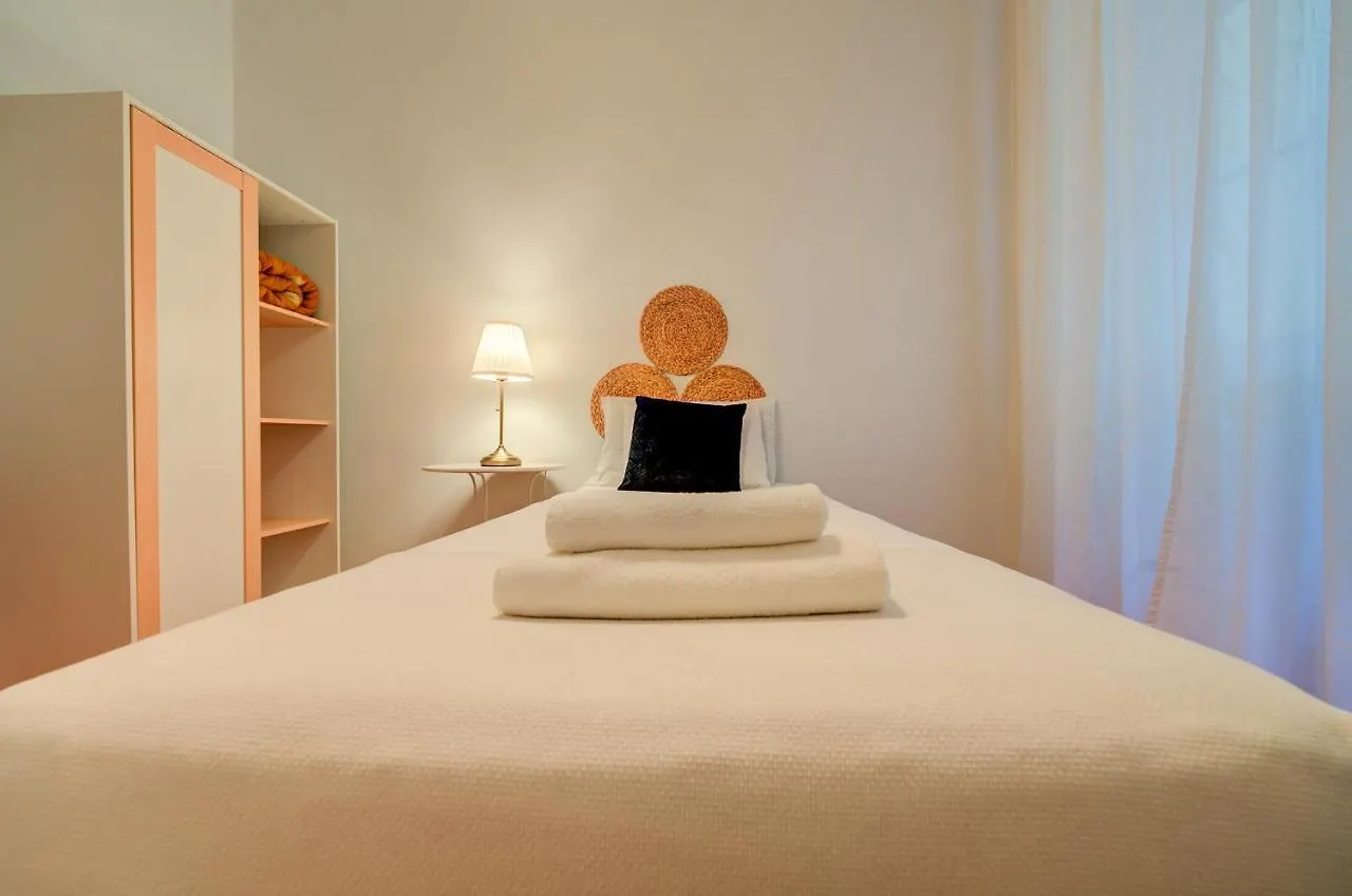 Bed & Breakfast Chalet D'Avila Guest House Lisbon